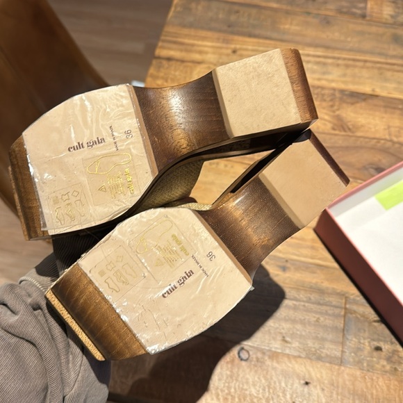 Cult Gaia Ruza Platform - Picture 4 of 5